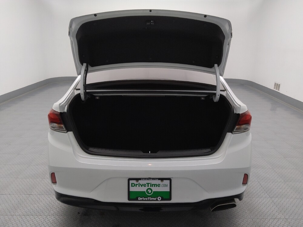 2018 Hyundai Sonata in St. Louis, MO 63136 - 18100350 29