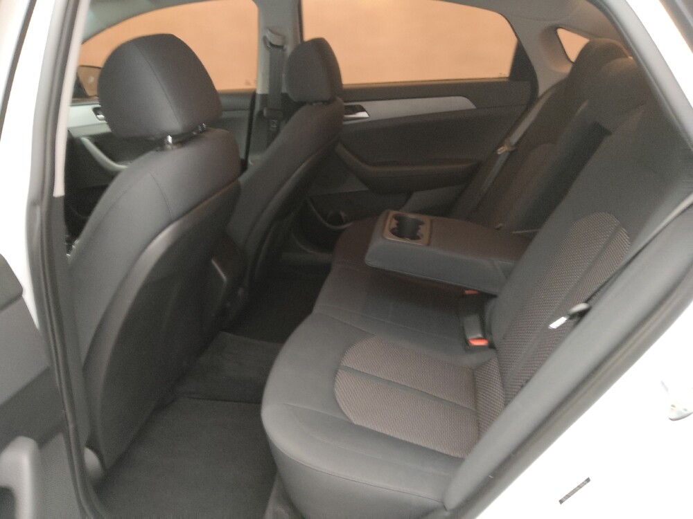 2018 Hyundai Sonata in St. Louis, MO 63136 - 18100350 18