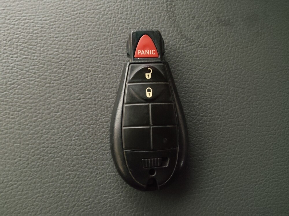 2019 RAM 1500 in Marietta, GA 30062 - 18100354 32