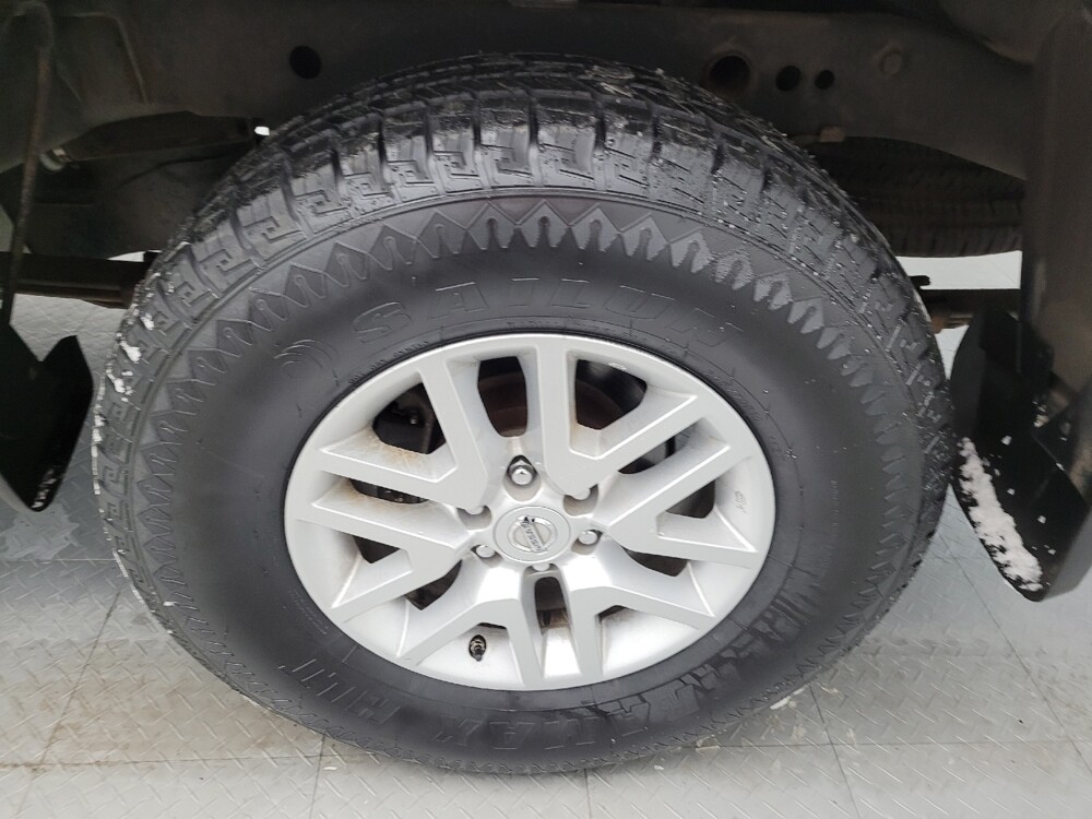 2018 Nissan Frontier in Cincinnati, OH 45255 - 18100355 31