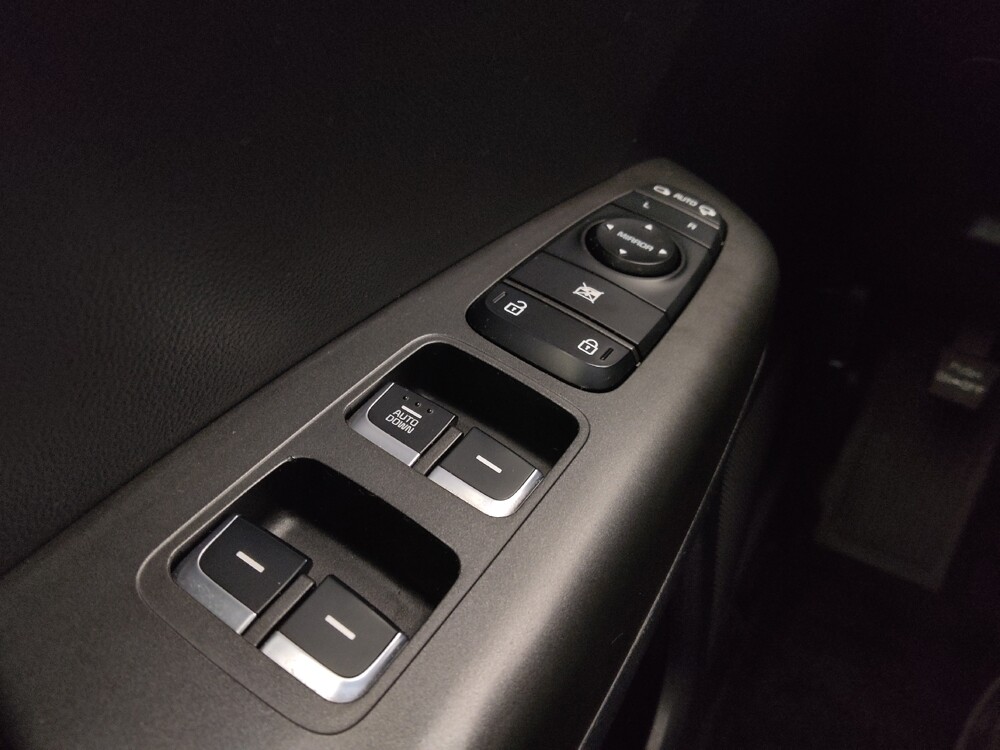 2021 Kia Sportage in Gladstone, MO 64118 - 18100357 27