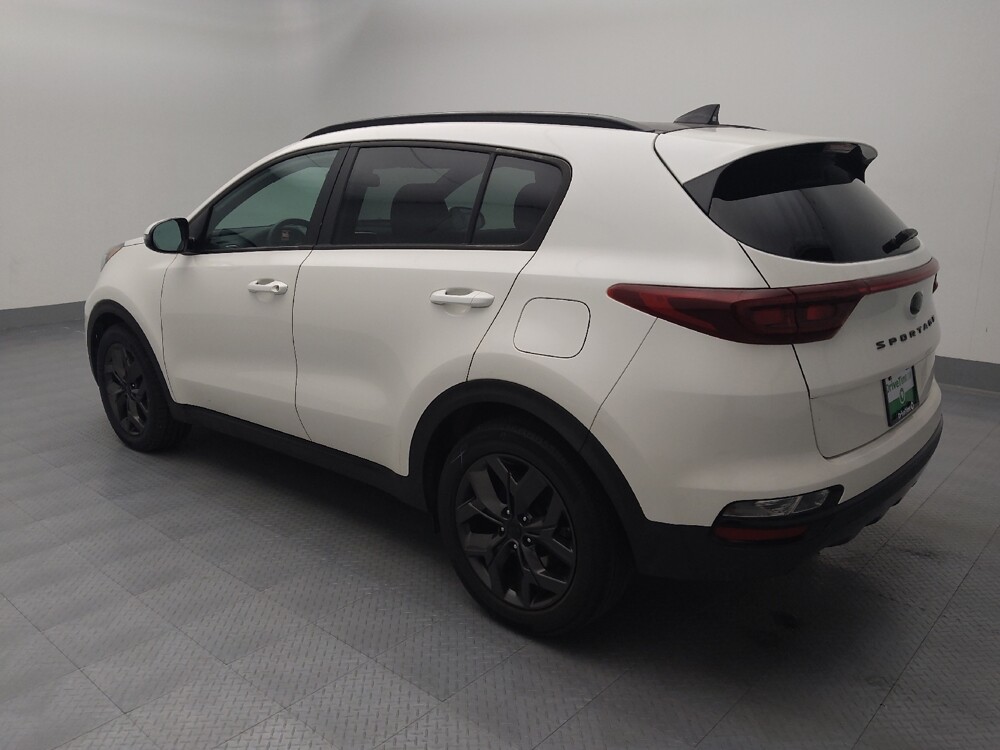 2021 Kia Sportage in Gladstone, MO 64118 - 18100357 3
