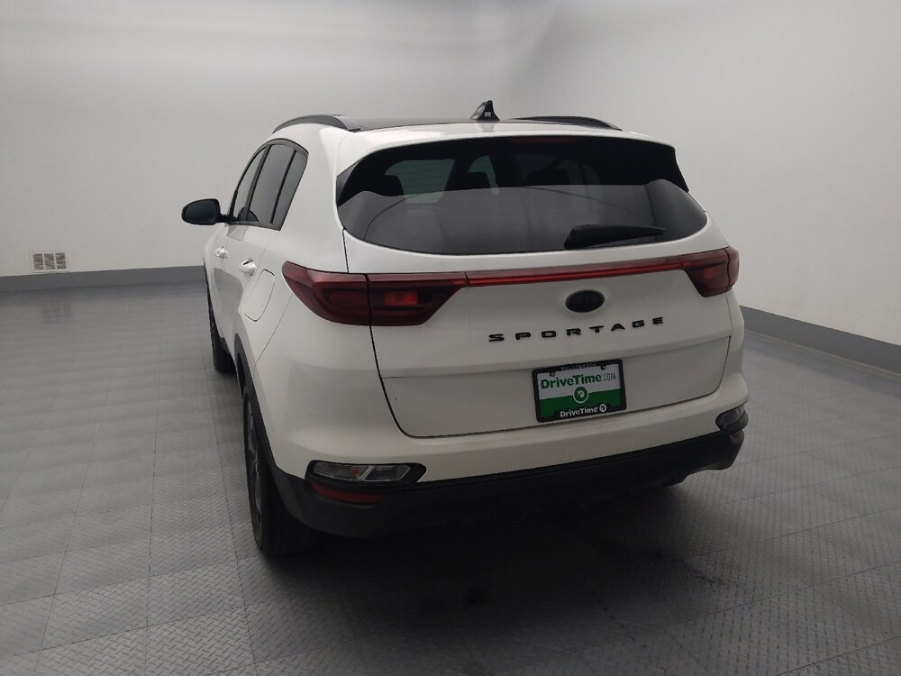 2021 Kia Sportage in Gladstone, MO 64118 - 18100357 6