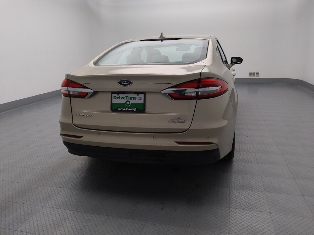 2019 Ford Fusion in Springfield, MO 65807 - 18100358 7