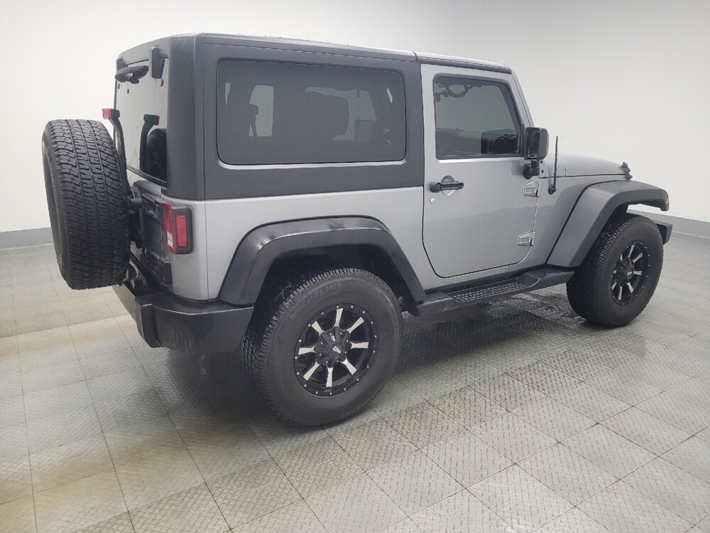 2018 Jeep Wrangler in Indianapolis, IN 46219 - 18100359 10