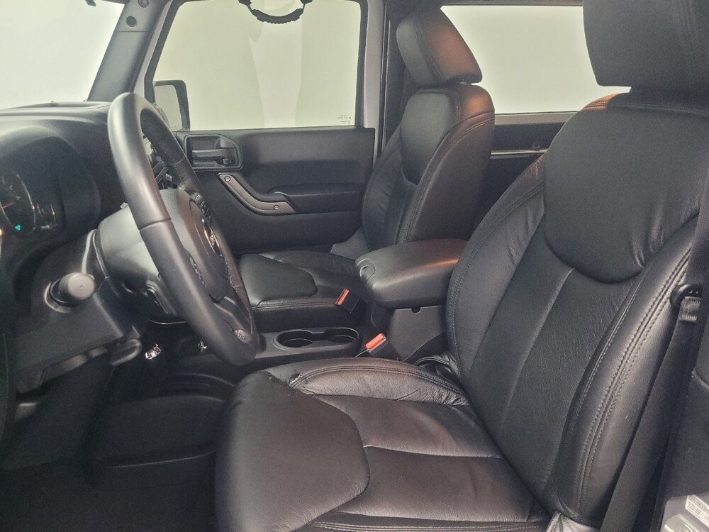 2018 Jeep Wrangler in Indianapolis, IN 46219 - 18100359 17