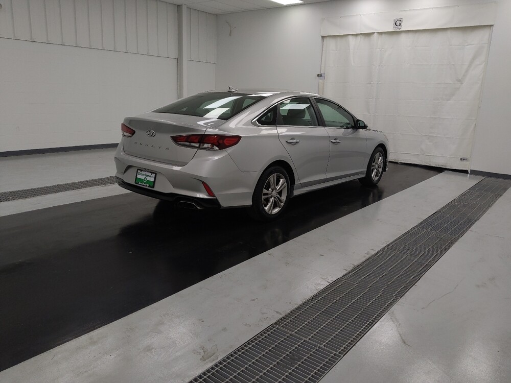 2018 Hyundai Sonata in St. Louis, MO 63125 - 18100360 9