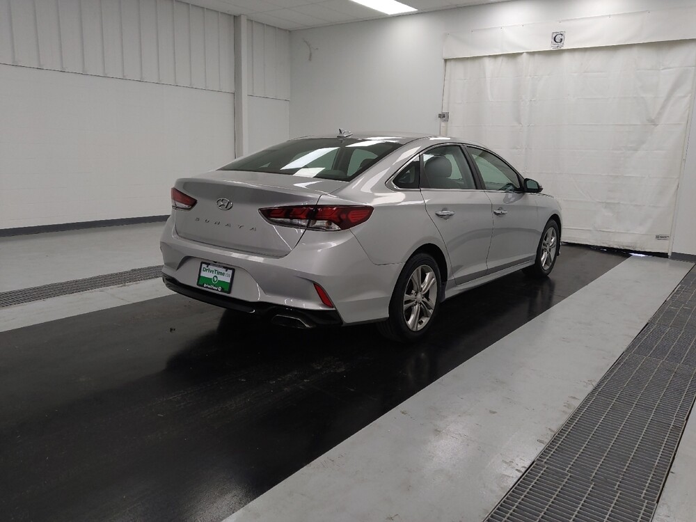 2018 Hyundai Sonata in St. Louis, MO 63125 - 18100360 10