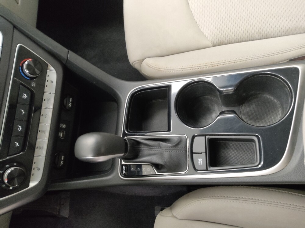 2018 Hyundai Sonata in St. Louis, MO 63125 - 18100360 26