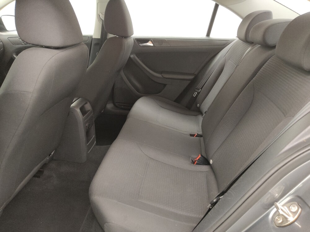 2015 Volkswagen Jetta in St. Louis, MO 63125 - 18100361 18