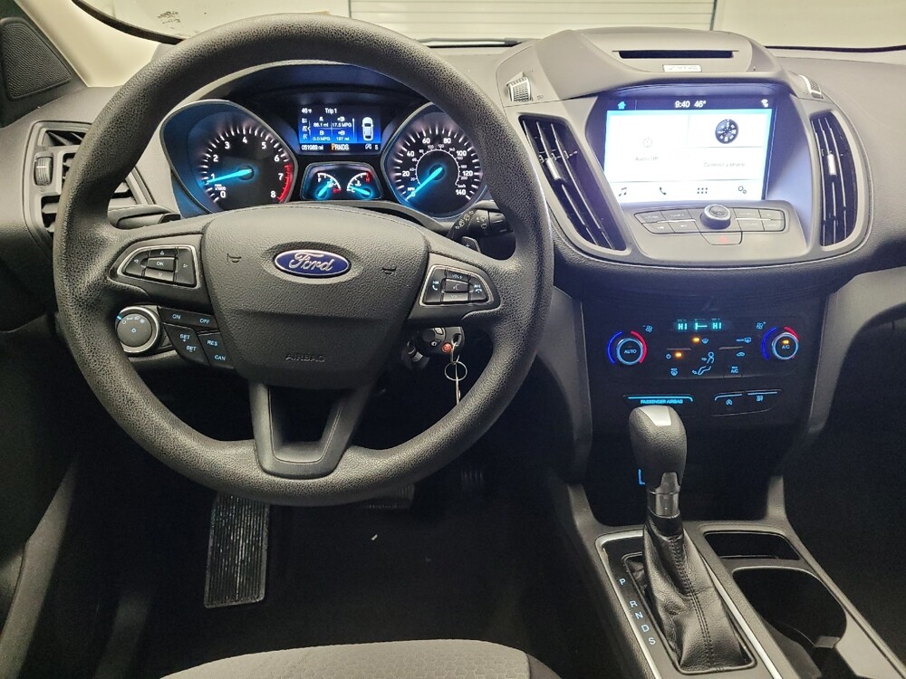 2017 Ford Escape in Springfield, MO 65807 - 18100362 22