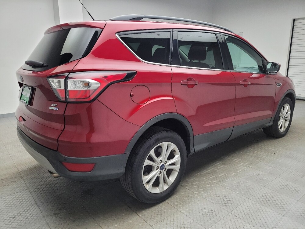 2017 Ford Escape in Springfield, MO 65807 - 18100362 10
