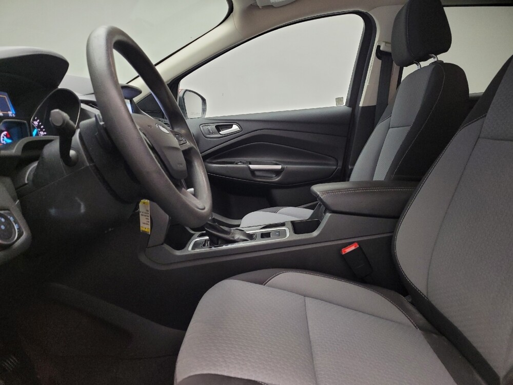 2017 Ford Escape in Springfield, MO 65807 - 18100362 17