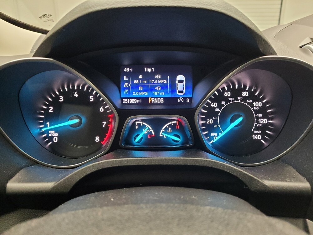 2017 Ford Escape in Springfield, MO 65807 - 18100362 23