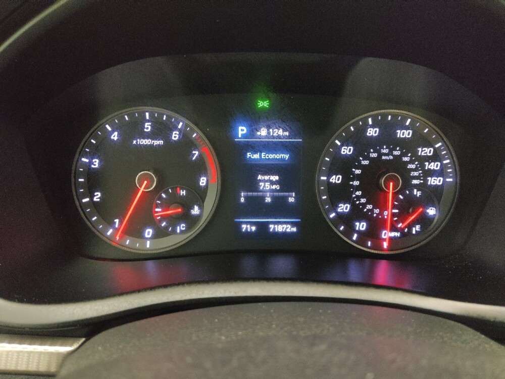 2018 Hyundai Sonata in Clearwater, FL 33764 - 18100369 23