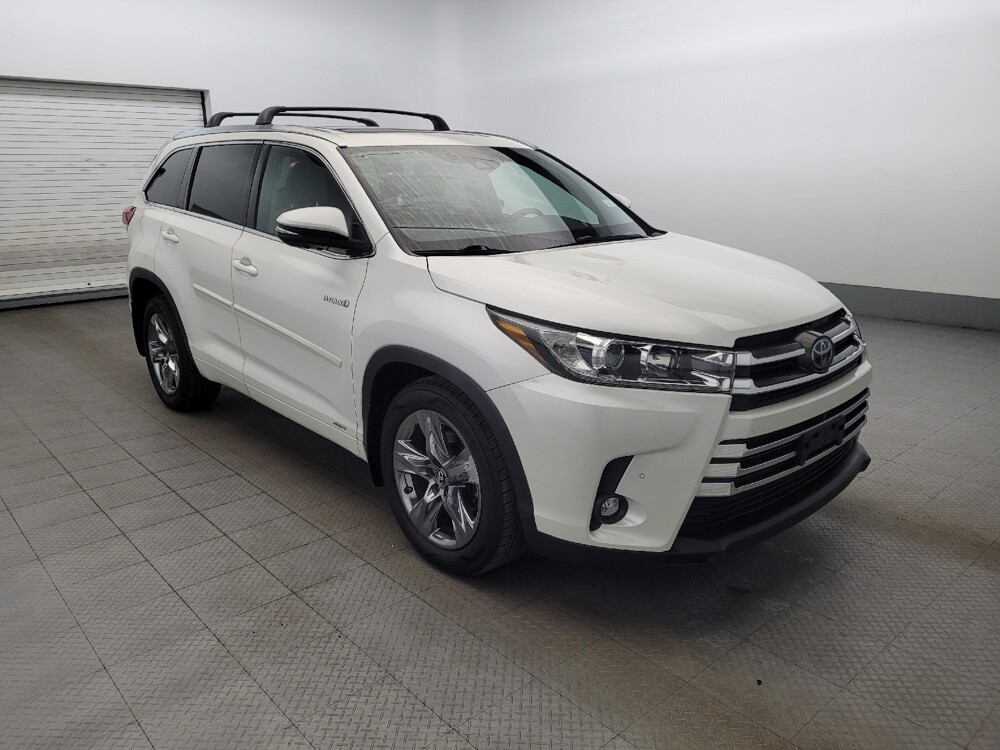 2019 Toyota Highlander in Newport News, VA 23601 - 18100370 13