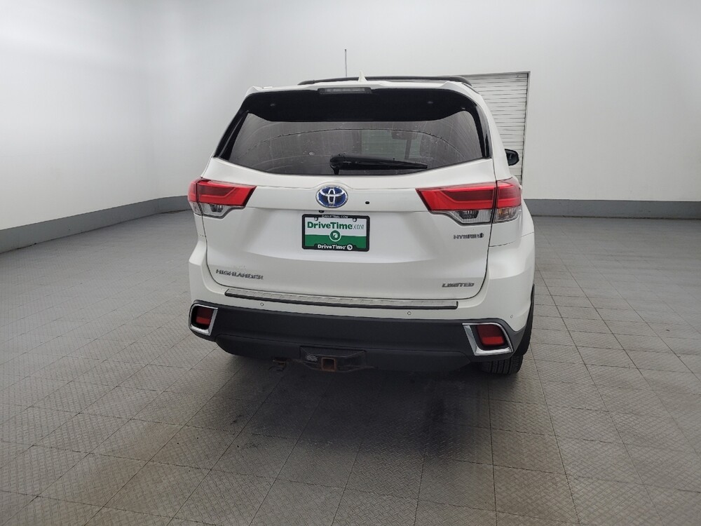 2019 Toyota Highlander in Newport News, VA 23601 - 18100370 7