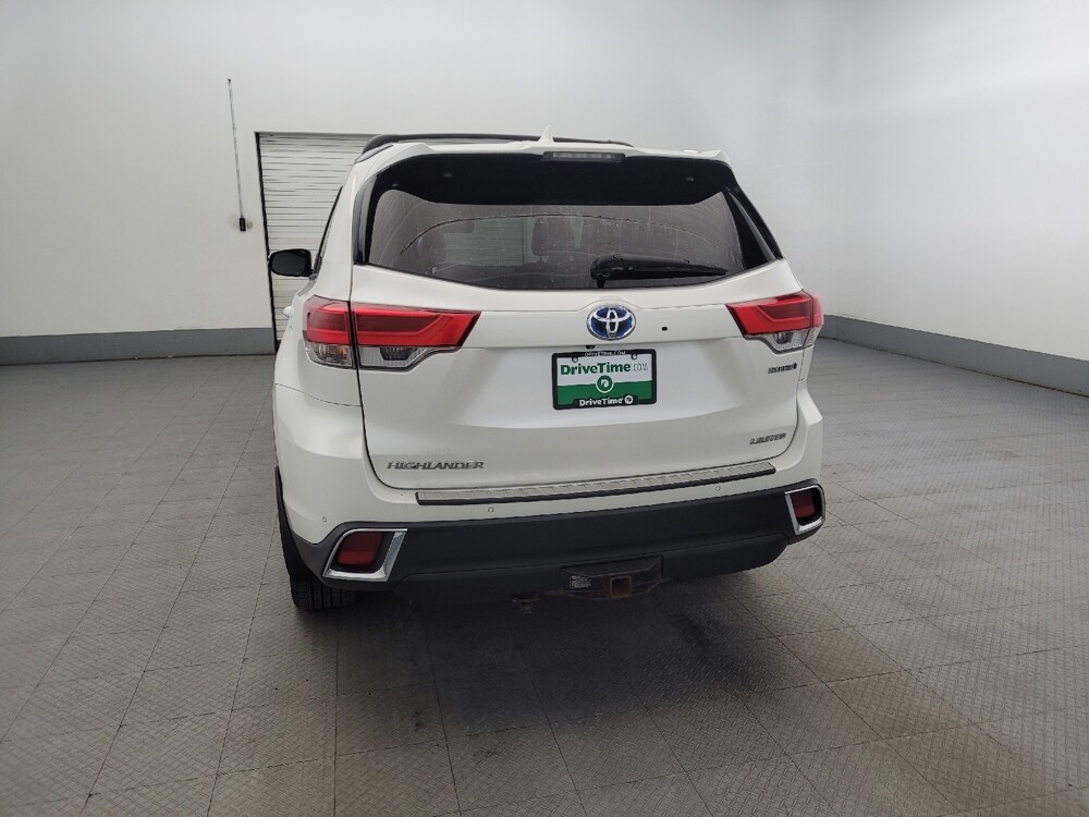 2019 Toyota Highlander in Newport News, VA 23601 - 18100370 6