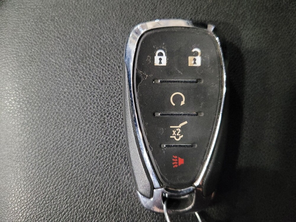 2019 Chevrolet Equinox in Glen Burnie, MD 21061 - 18100372 32