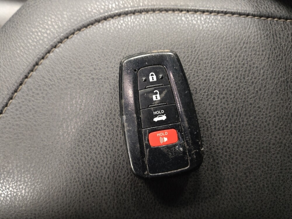 2021 Toyota Camry in Pelham, AL 35124 - 18100373 32