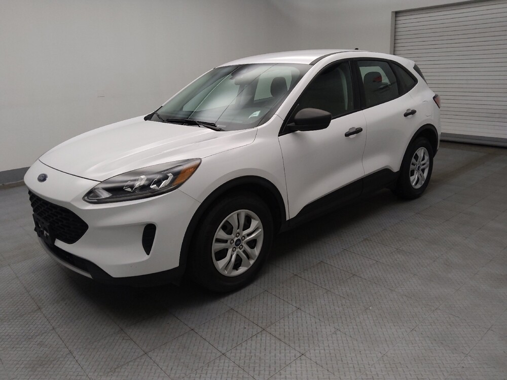 2021 Ford Escape in Peoria, IL 61615 - 18100375 2