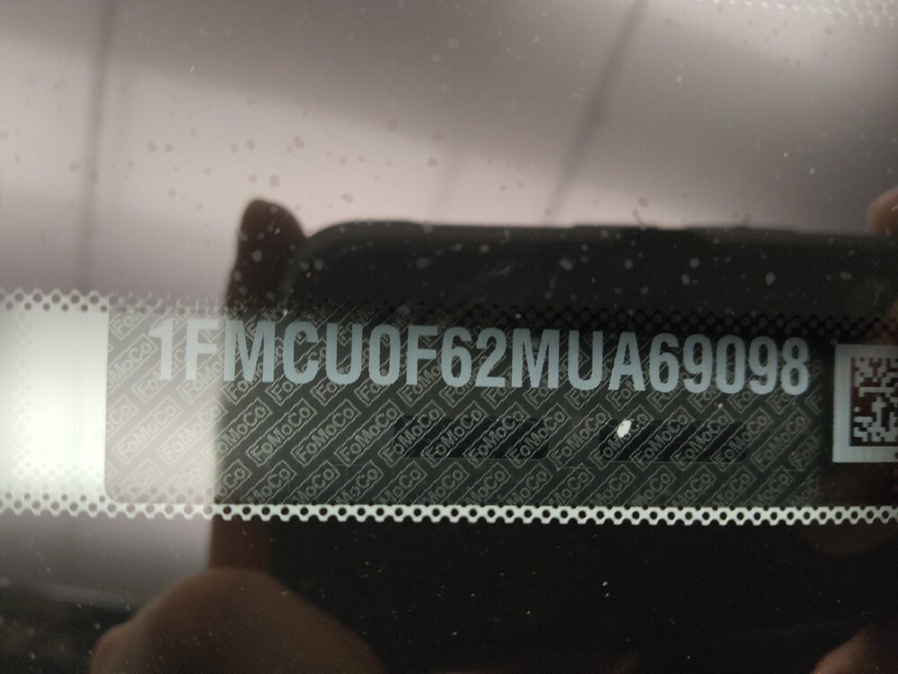 2021 Ford Escape in Peoria, IL 61615 - 18100375 33