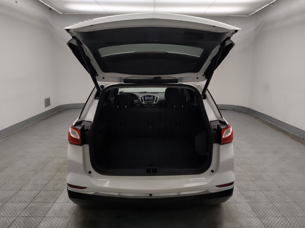 2018 Chevrolet Equinox in Lombard, IL 60148 - 18100376 29