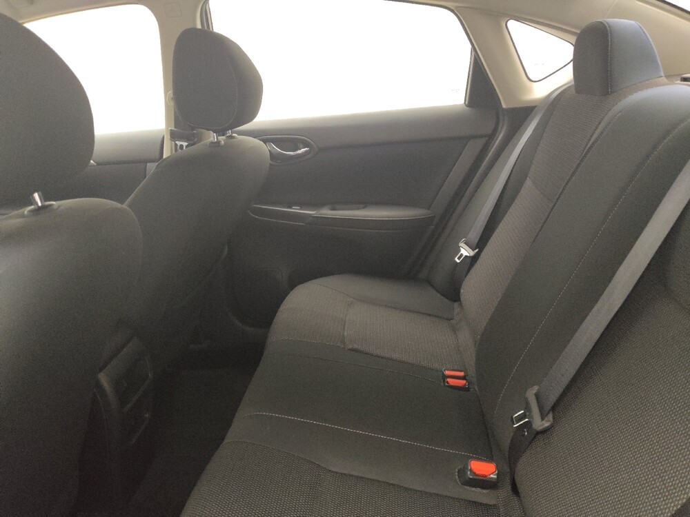 2019 Nissan Sentra in Peoria, IL 61615 - 18100377 18