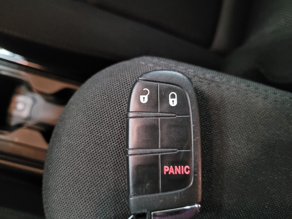 2019 Jeep Renegade in Richmond, VA 23235 - 18100378 32