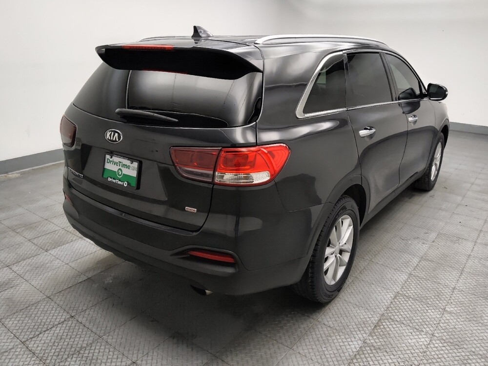 2018 Kia Sorento in Lombard, IL 60148 - 18100380 9