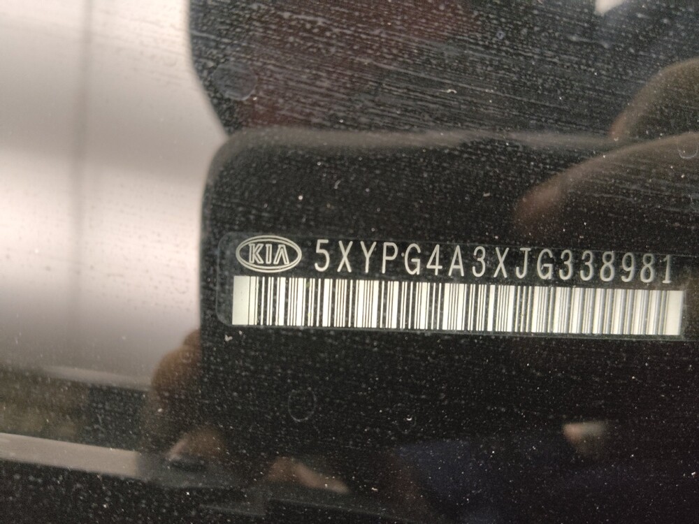 2018 Kia Sorento in Lombard, IL 60148 - 18100380 33