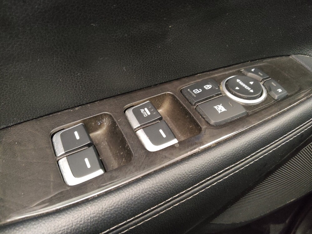 2018 Kia Sorento in Lombard, IL 60148 - 18100380 27