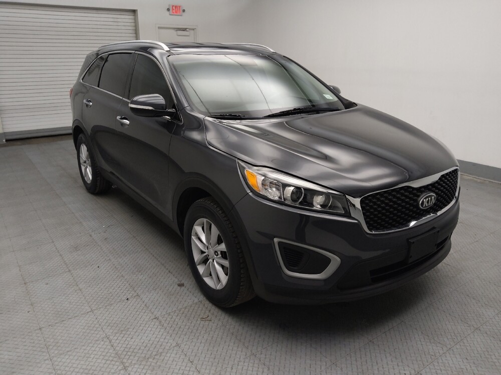 2018 Kia Sorento in Lombard, IL 60148 - 18100380 13