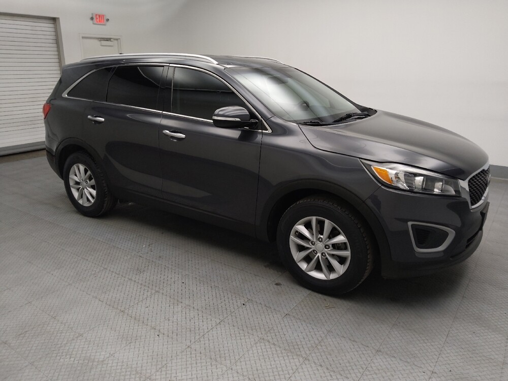 2018 Kia Sorento in Lombard, IL 60148 - 18100380 11