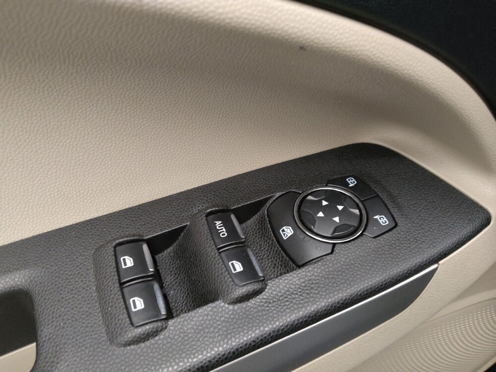 2019 Ford EcoSport in Midlothian, IL 60445 - 18100381 27