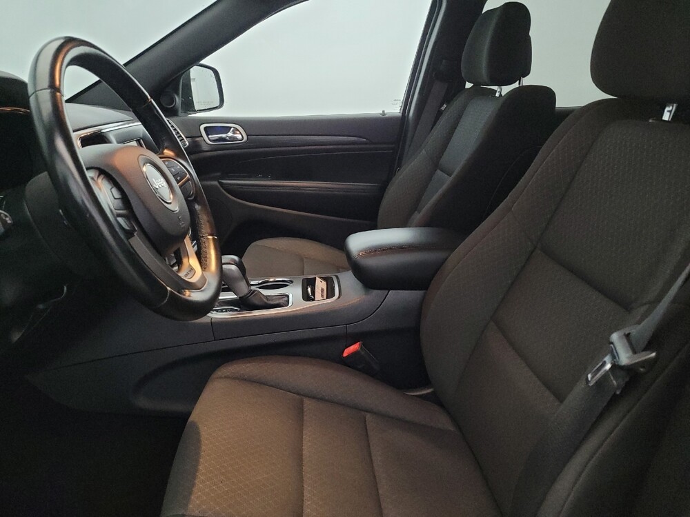 2020 Jeep Grand Cherokee in New Castle, DE 19720 - 18100384 17