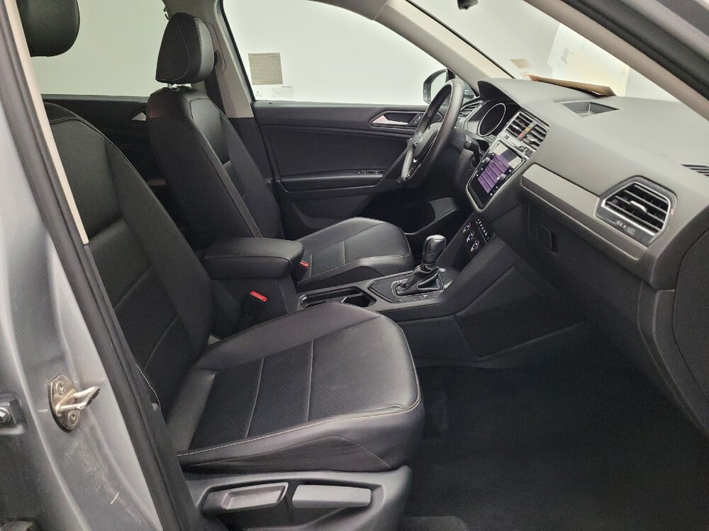 2021 Volkswagen Tiguan in Downey, CA 90241 - 18100385 21