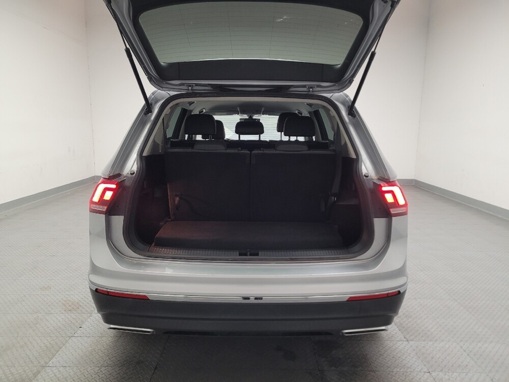 2021 Volkswagen Tiguan in Downey, CA 90241 - 18100385 29