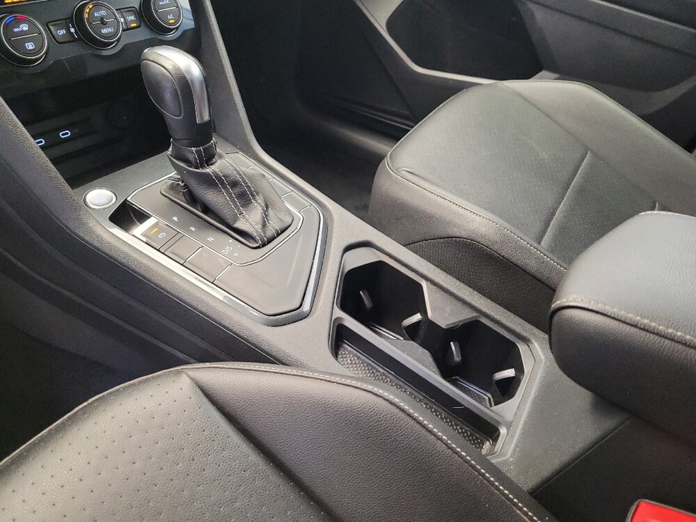 2021 Volkswagen Tiguan in Downey, CA 90241 - 18100385 26