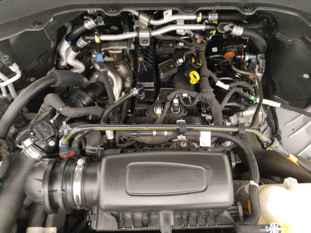 2022 Ford Explorer in Topeka, KS 66611 - 18100386 30