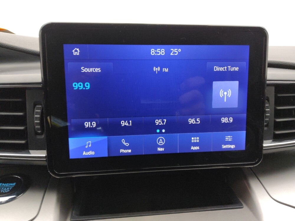 2022 Ford Explorer in Topeka, KS 66611 - 18100386 25