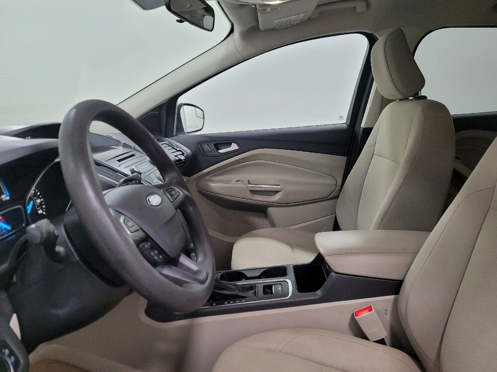 2018 Ford Escape in Langhorne, PA 19047 - 18100387 17