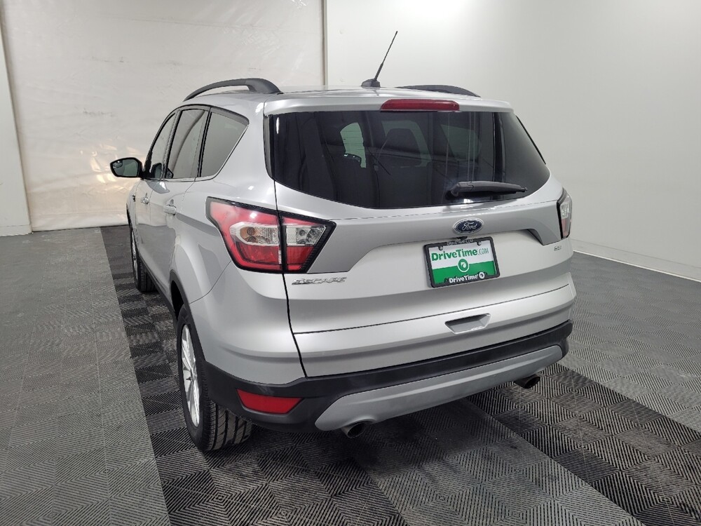 2018 Ford Escape in Langhorne, PA 19047 - 18100387 5