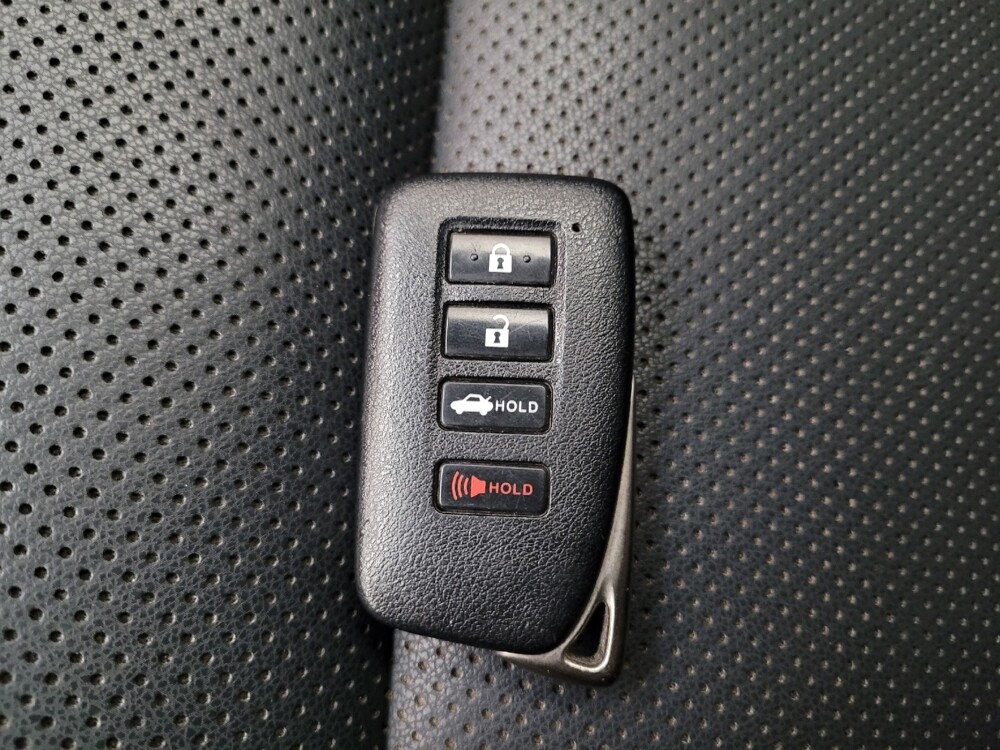 2015 Lexus ES 350 in El Cajon, CA 92020 - 18100389 32