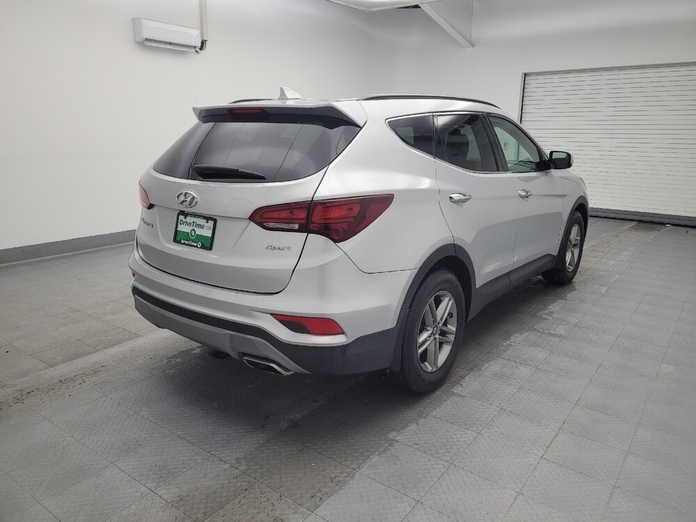 2018 Hyundai Santa Fe in Cincinnati, OH 45255 - 18100393 9