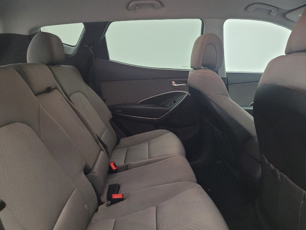 2018 Hyundai Santa Fe in Cincinnati, OH 45255 - 18100393 19