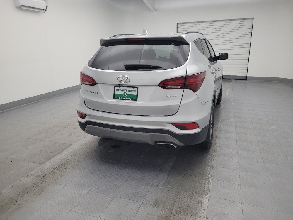 2018 Hyundai Santa Fe in Cincinnati, OH 45255 - 18100393 7