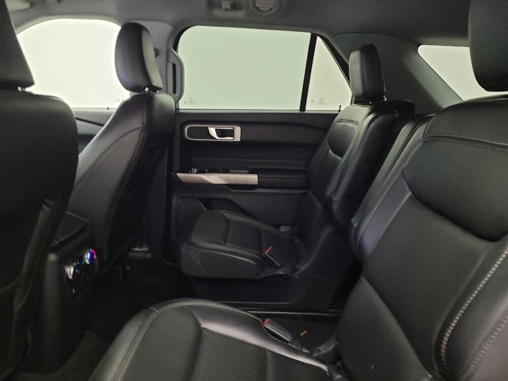 2022 Ford Explorer in Miamisburg, OH 45342 - 18100394 18