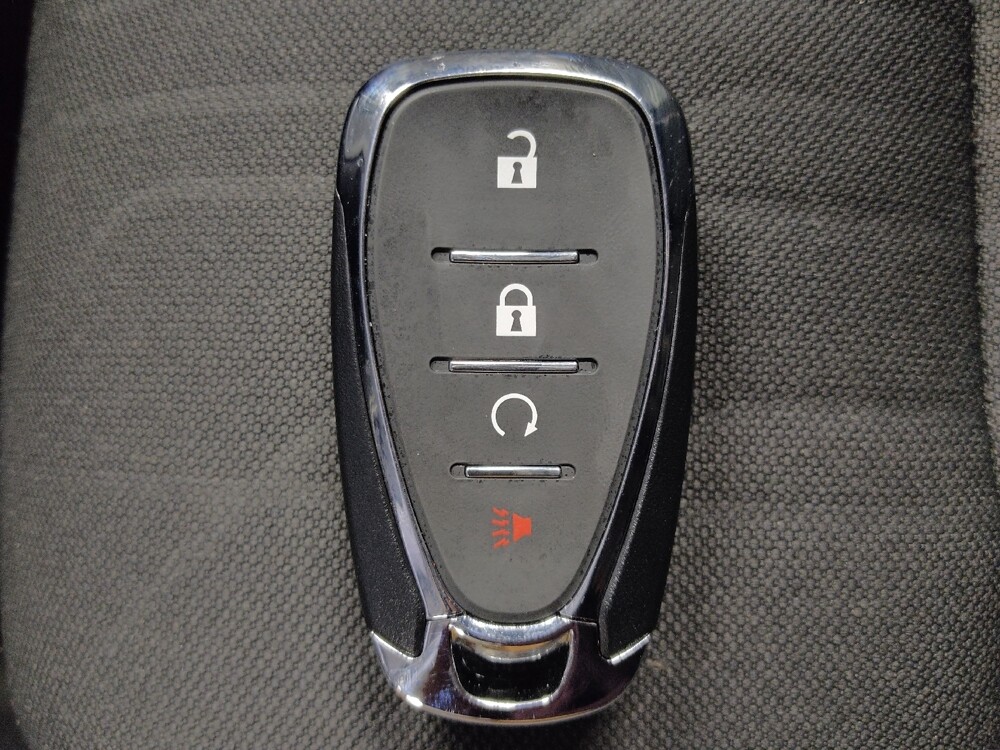 2021 Chevrolet Trax in Houston, TX 77034 - 18100396 32