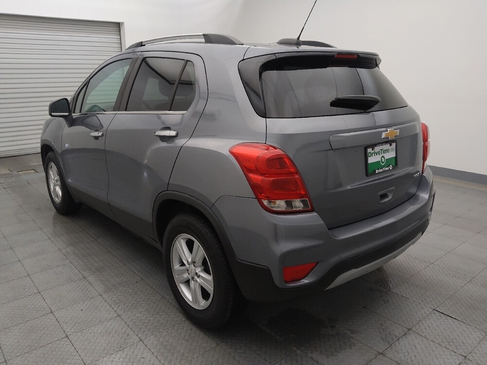 2019 Chevrolet Trax in Houston, TX 77034 - 18100397 5